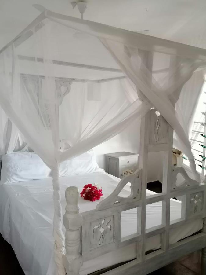 Coral Key Villa 말린디 외부 사진